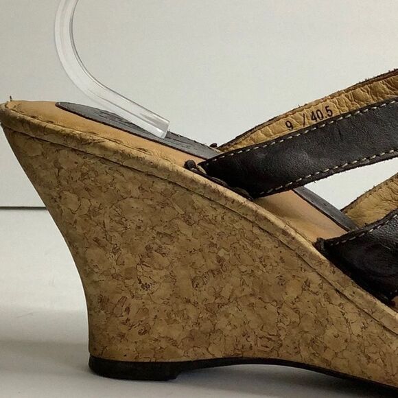 Born Brown Wedge Heel Sandals Size 9 - Picture 6 of 16